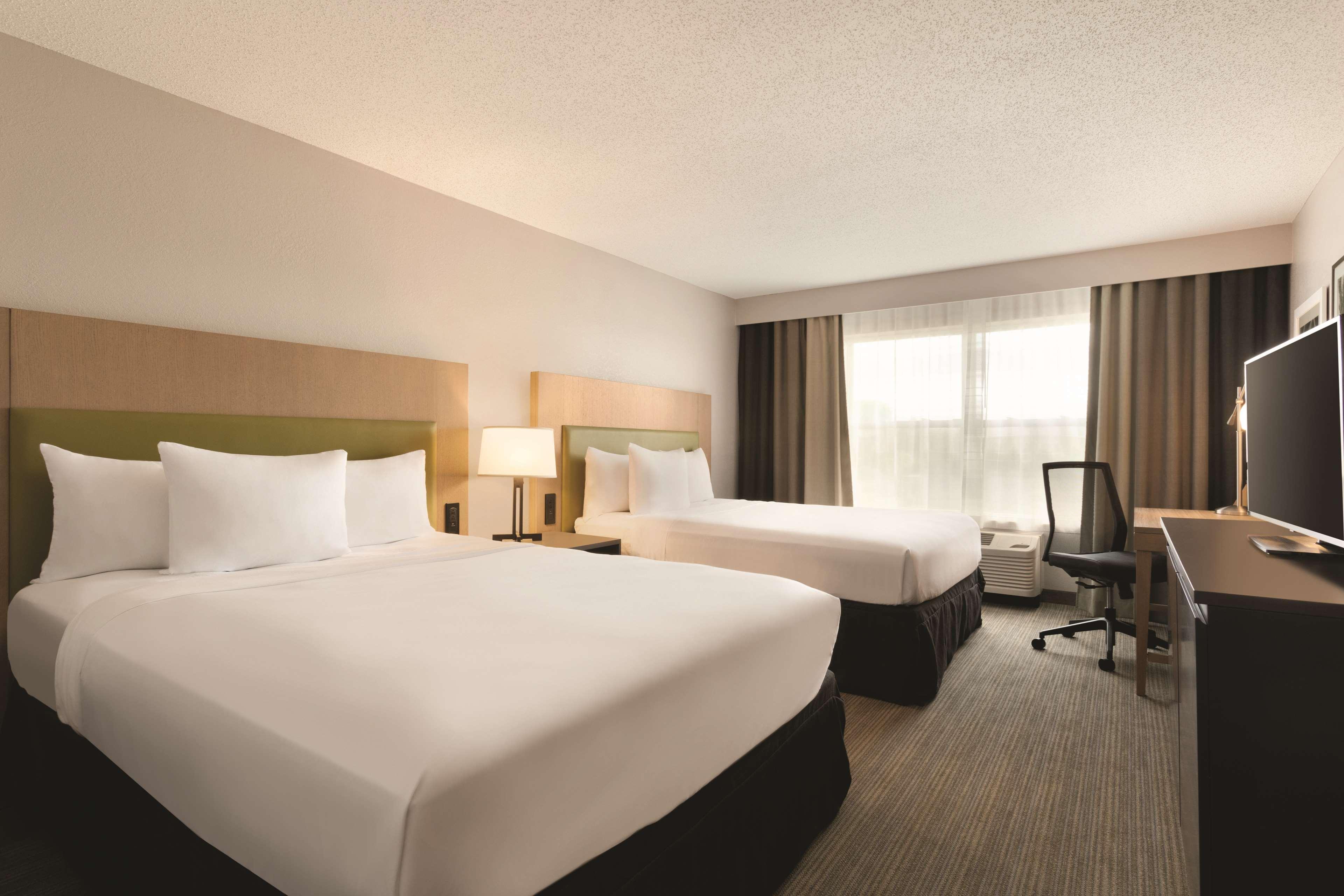Country Inn & Suites By Radisson, Brooklyn Center, Mn ภายนอก รูปภาพ